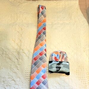 Multicolor Men's Tie and Pocket Square Set